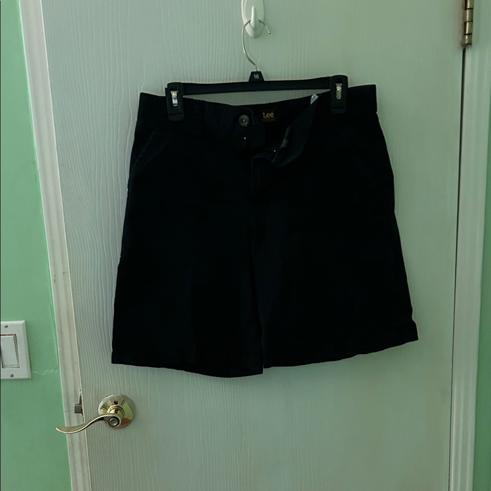 Lee Women's Classic Black Bermudas